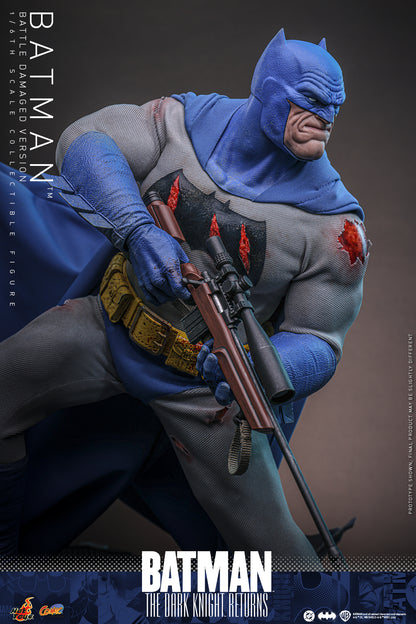 Hot Toys - CMS031 -  Batman: The Dark Knight™ Returns: Batman™ (Battle Damaged Version) 1/6th Collectibles Figure  Pre-order NOW