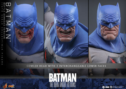 Hot Toys - CMS031 -  Batman: The Dark Knight™ Returns: Batman™ (Battle Damaged Version) 1/6th Collectibles Figure  Pre-order NOW