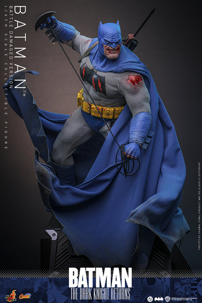 Hot Toys - CMS031 -  Batman: The Dark Knight™ Returns: Batman™ (Battle Damaged Version) 1/6th Collectibles Figure  Pre-order NOW