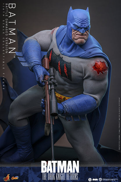 Hot Toys - CMS031 -  Batman: The Dark Knight™ Returns: Batman™ (Battle Damaged Version) 1/6th Collectibles Figure  Pre-order NOW