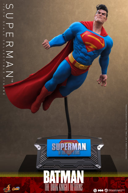 Hot Toys - CMS032 -  Batman: The Dark Knight™ Returns: Superman™ 1/6th Collectibles Figure  Pre-order NOW