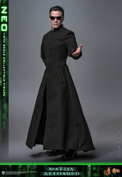 Hot Toys - MMS868 - Matrix Reloaded: Neo 1/6th Scale Collectibles Figure Pre-order NOW