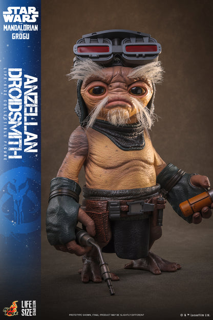 Hot Toys - LMS017 - Star Wars: The Mandalorian & Grogu™ - Anzellan Droidsmith™ Life-Size Collectible Set Pre-order NOW