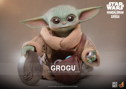 Hot Toys - LMS016 - Star Wars: The Mandalorian & Grogu™ - Grogu™ Life-Size Collectible Set Pre-order NOW