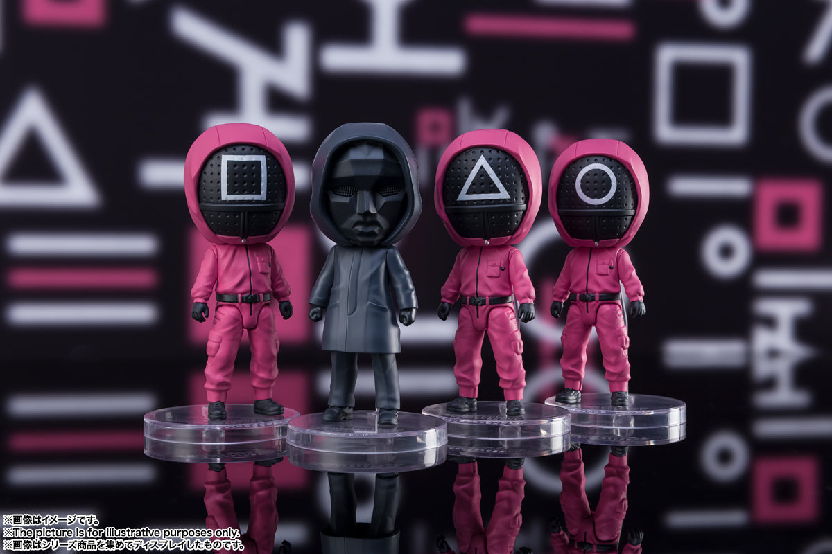Bandai Tamashii Nations Figuarts Mini - Masked Manager Di Squid Game, Figura Collezionabile