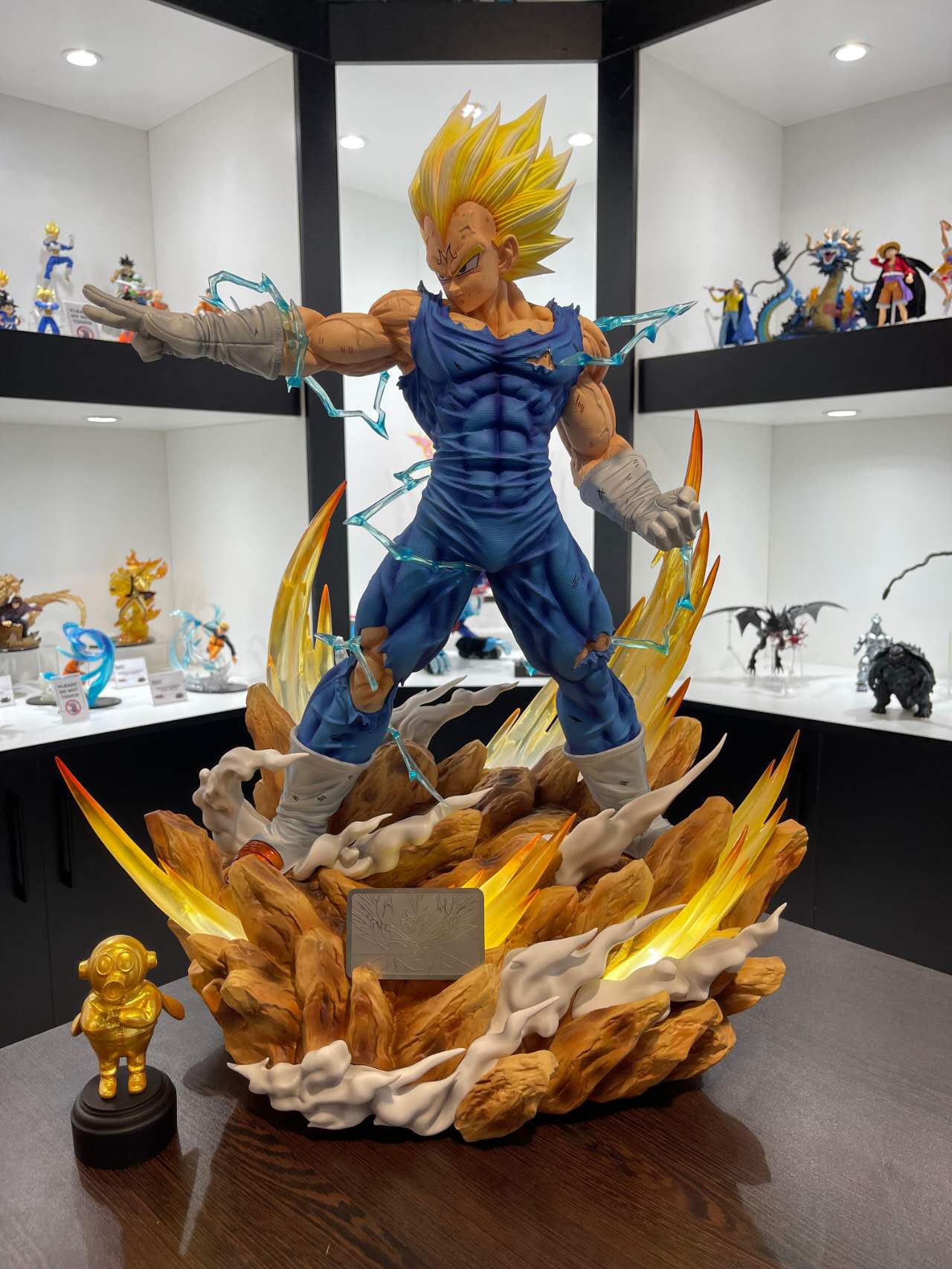 DU studio - 1/4 scale Majin Vegeta Statue