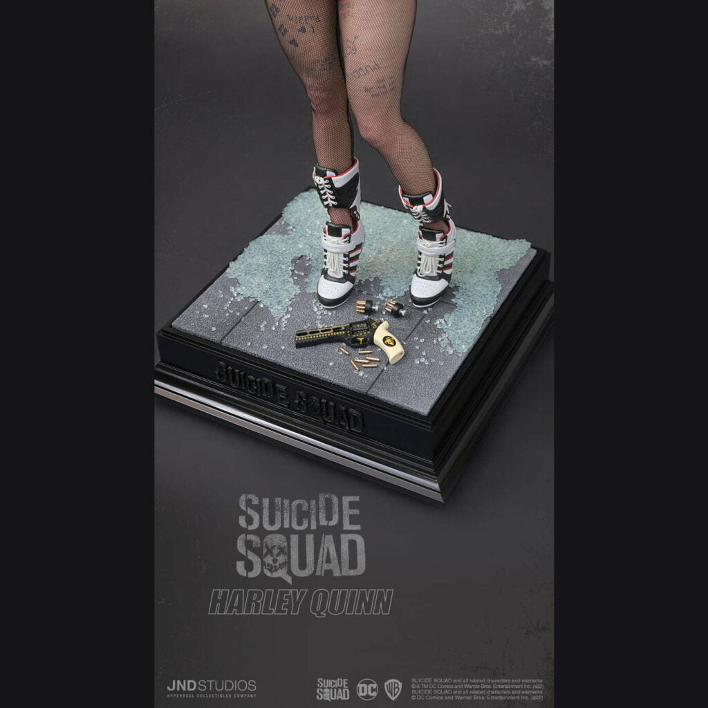 PRE-LOVED - JND STUDIOS - SUICIDE SQUAD - HMS-005 - 1/3 SCALE HARLEY QUINN