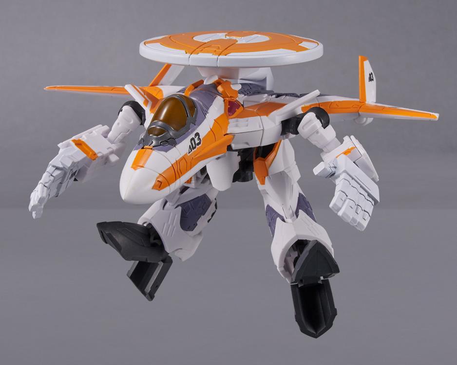 Tamashii Nations - Tiny Session - Macross Delta: VF-31E Siegfried ( Chuck Mustang Use) with Reina Prowler