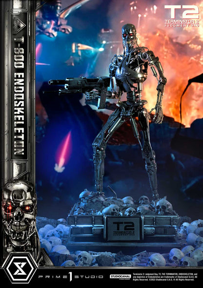 Prime 1 Studio - Terminator 2: Judgment Day - 1/3 Scale T-800 Endoskeleton DELUXE VERSION