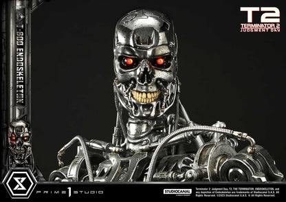 Prime 1 Studio - Terminator 2: Judgment Day - 1/3 Scale T-800 Endoskeleton DELUXE VERSION