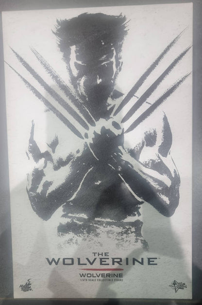 PRE-LOVED - Hot Toys - MMS220 - The Wolverine: Wolverine