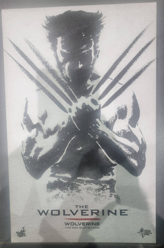 PRE-LOVED - Hot Toys - MMS220 - The Wolverine: Wolverine