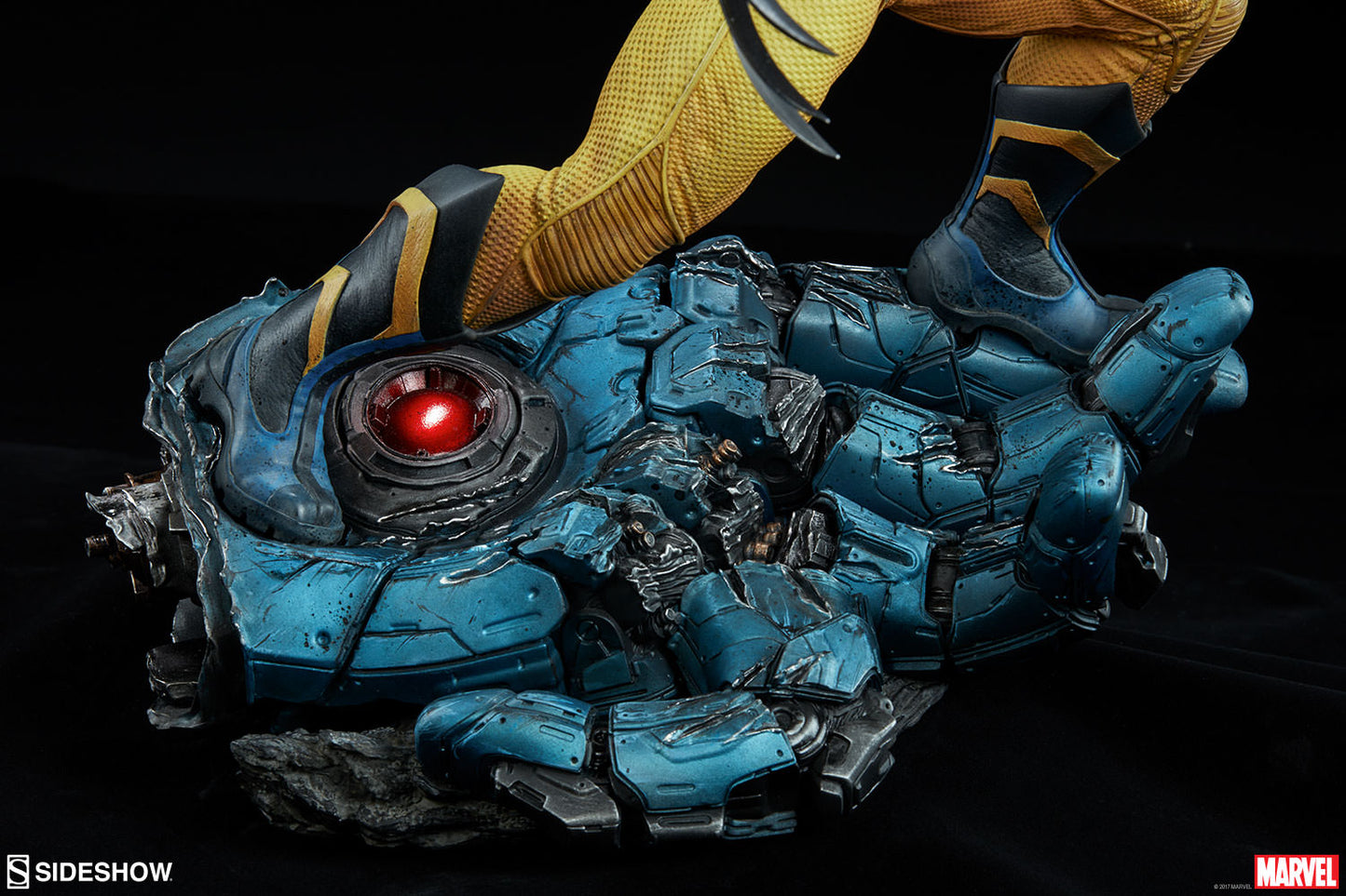PRE-LOVED - Sideshow Collectibles - Wolverine Premium Format Statue