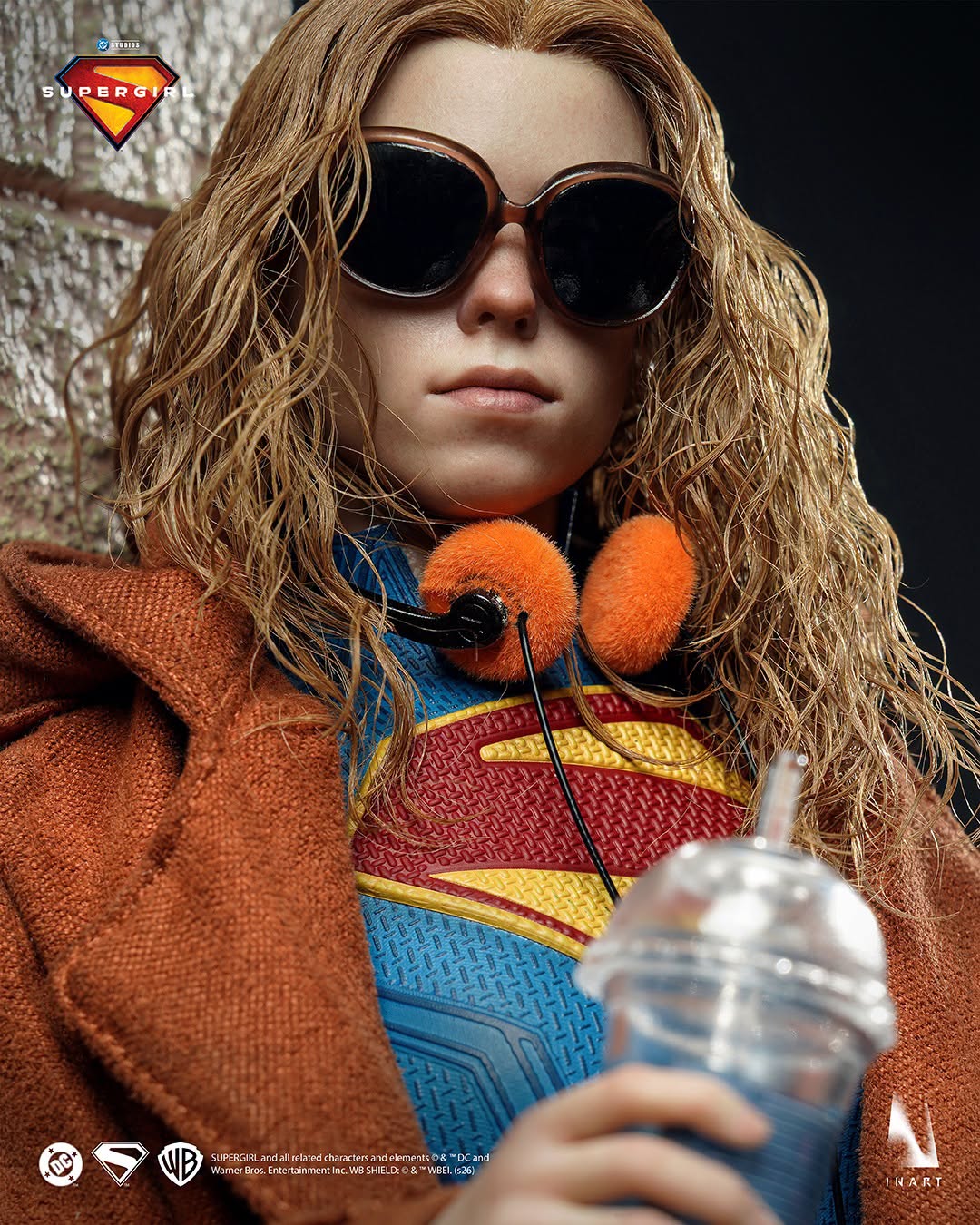 Inart Collectibles - Supergirl: 1/6th Scale Supergirl Pre-order