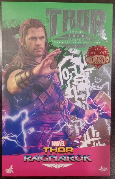 PRE-LOVED - Hot Toys 2017 Toy Fair Exclusive - MMS416 - Thor: Ragnarok: Roadworn Thor