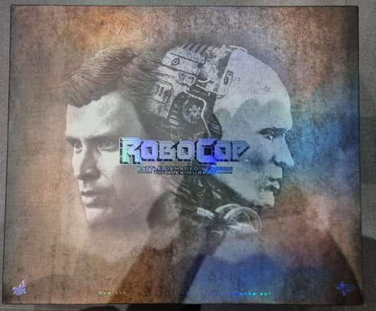 PRE-LOVED - Hot Toys - MMS266 - Robocop: Robocop Battle Damaged & Alex Murphy Set