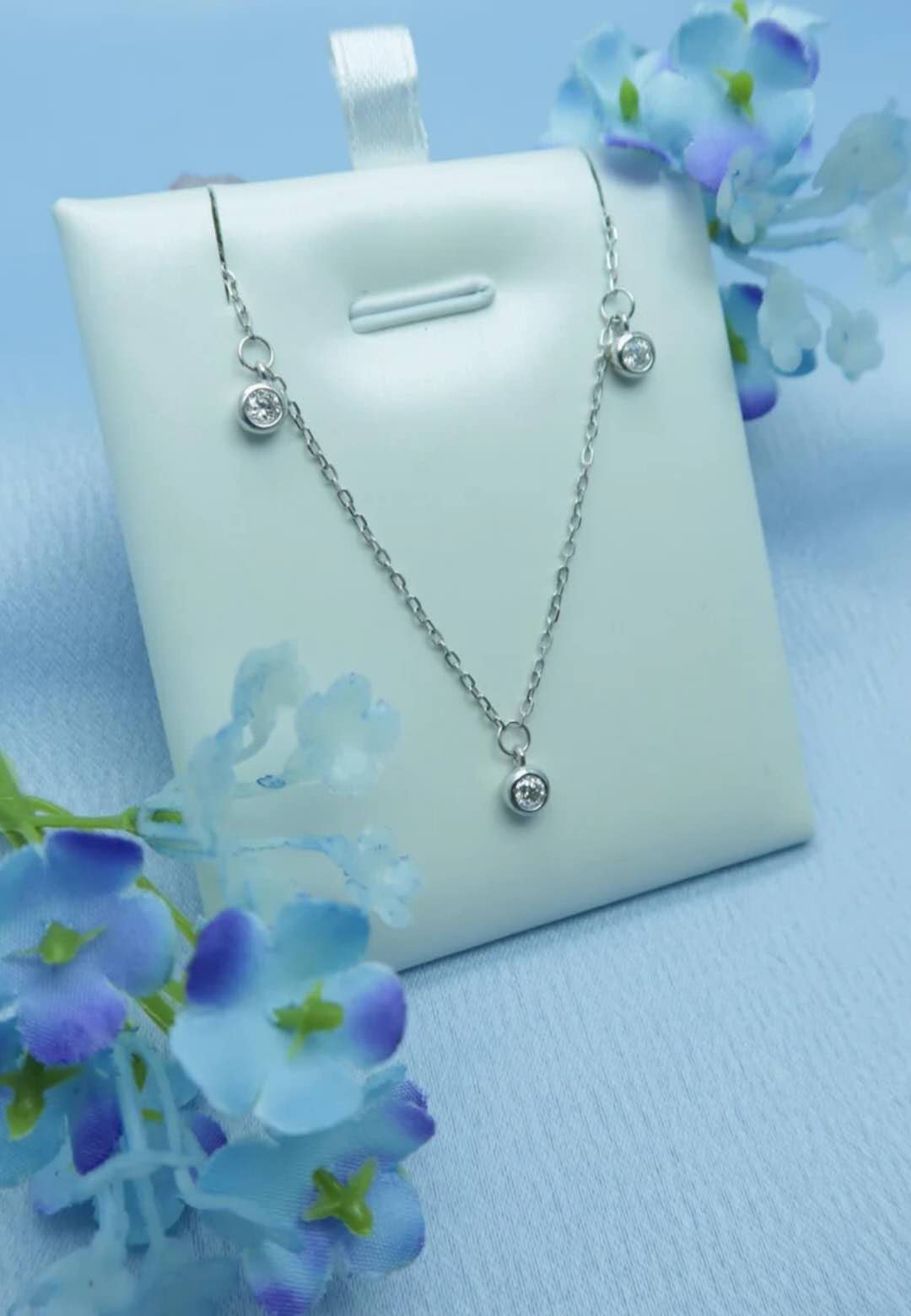 Moissanite / 925 Silver Necklace - Celeste Drop Necklace