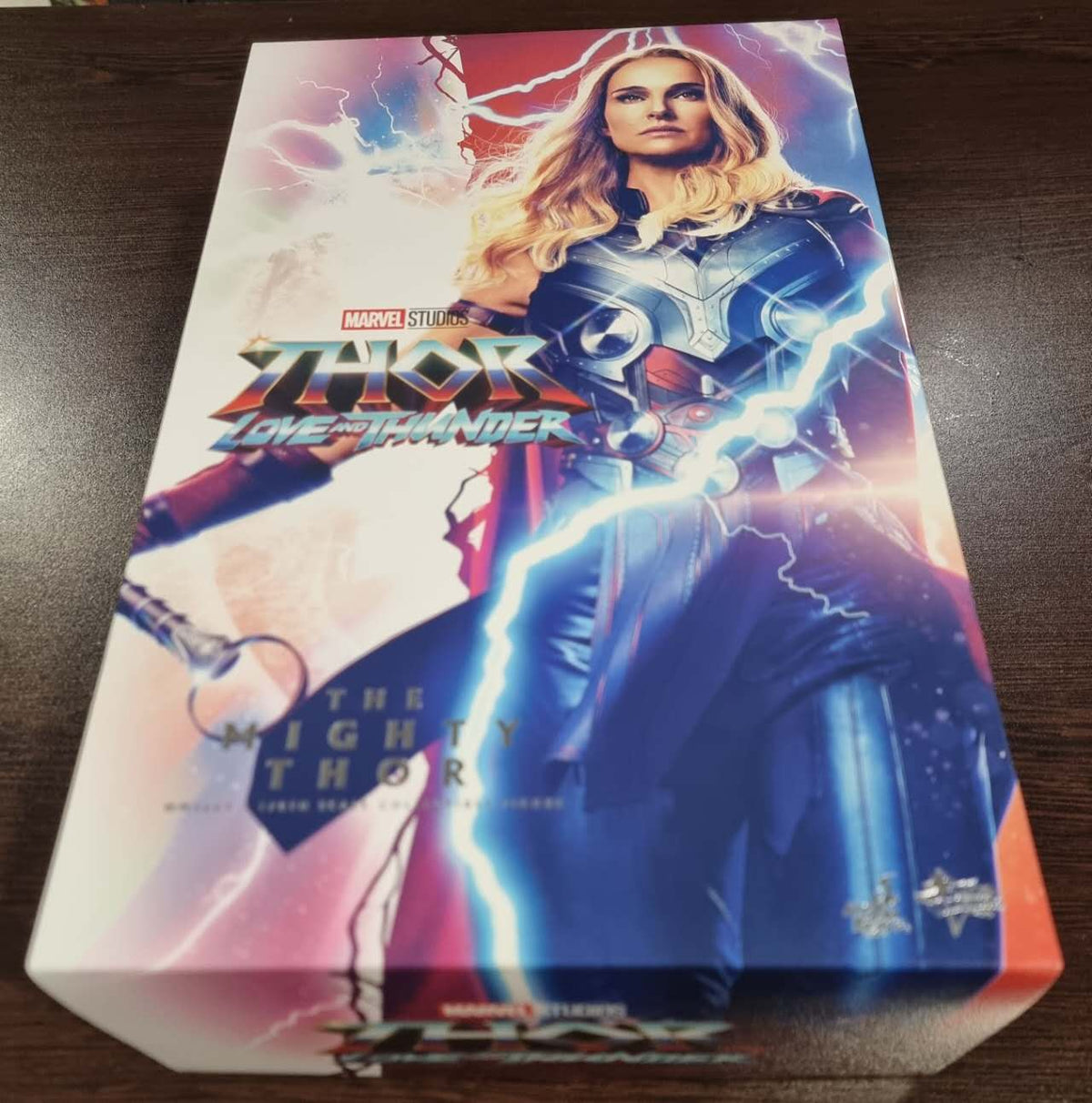 Pre-loved - Hot Toys - MMS663 - Mighty Thor - AJ