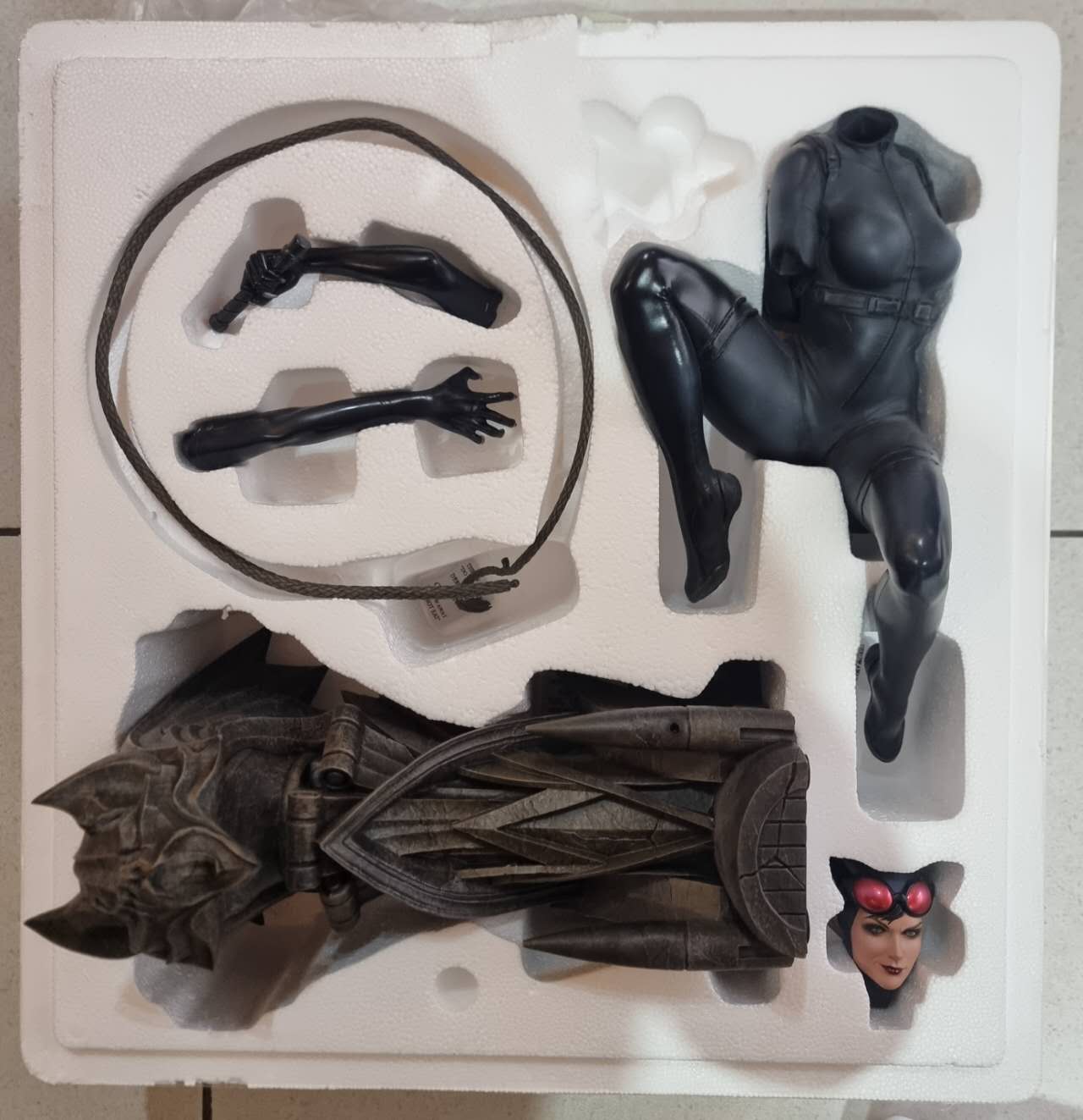 PRE-LOVED - Sideshow collectibles - 300678 - Catwoman Premium Format