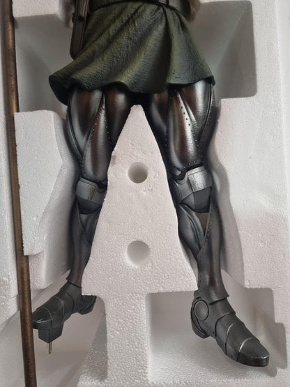 PRE-ORDER - Sideshow Collectibles - 4003601 - Doctor Doom Maquette - EXCLUSIVE EDITION