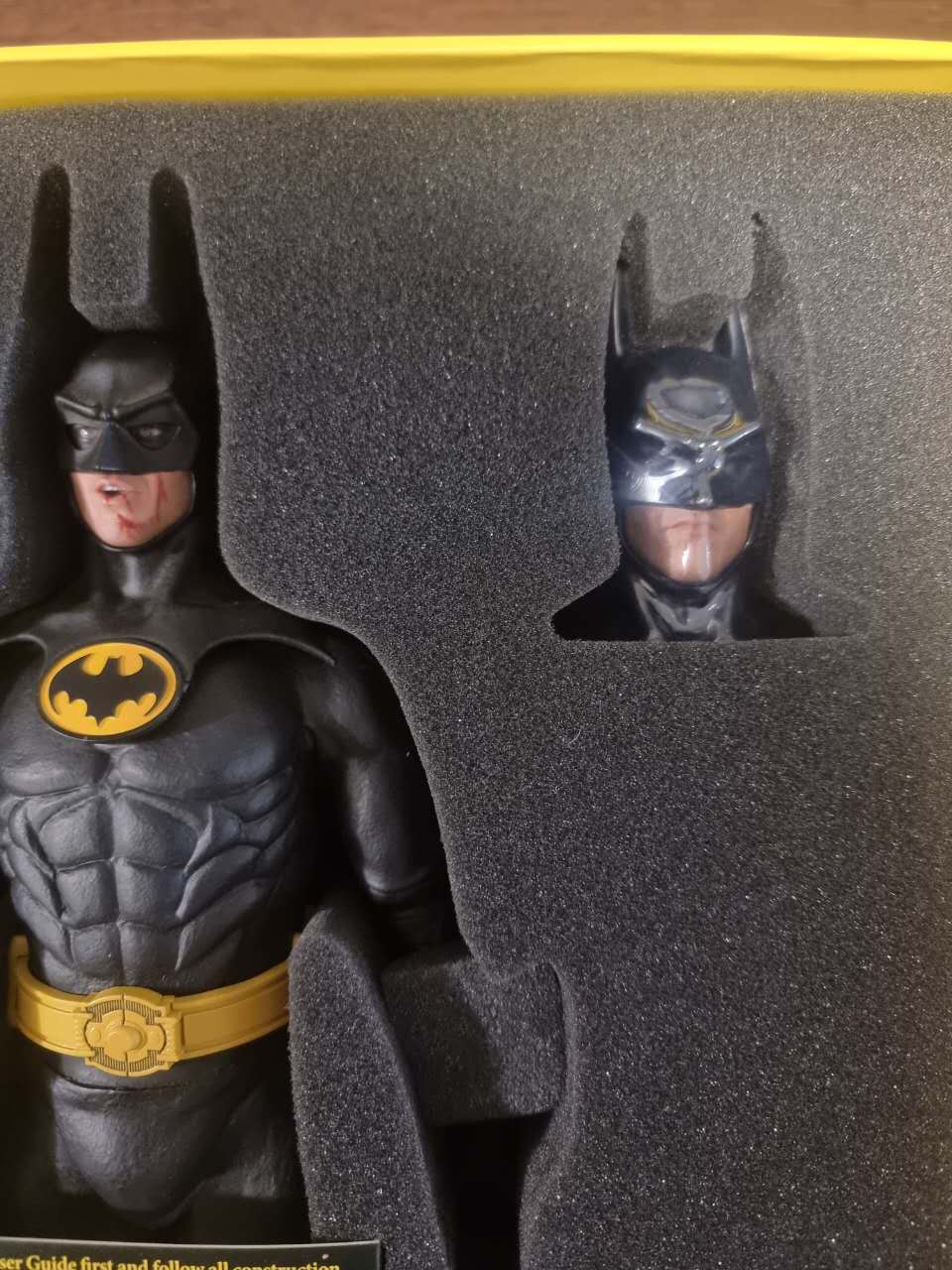 PRE-LOVED - HOT TOYS - DX09 - BATMAN 1989