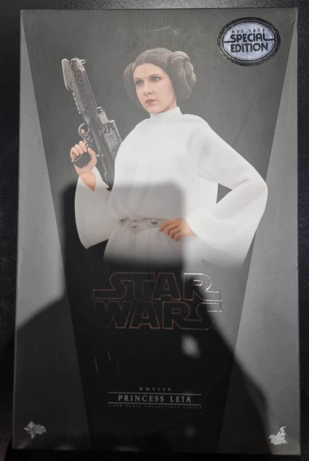 PRE-LOVED - Hot Toys - MMS298 - Star Wars: Princess Leia