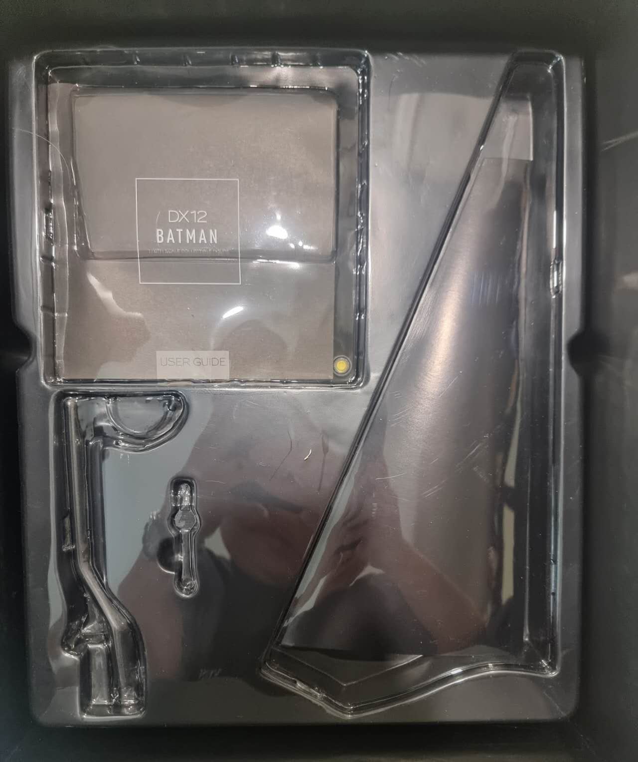 PRE-LOVED - HOT TOYS - DX12 - THE DARK KNIGHT RISES BATMAN