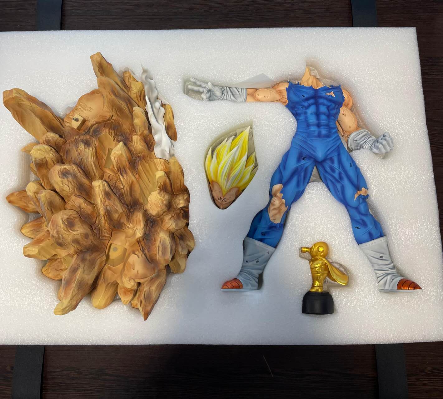 DU studio - 1/4 scale Majin Vegeta Statue