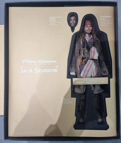 PRE-LOVED - Hot Toys - DX15 - Pirates of the Caribbean Dead Man Tell No Tales: Jack Sparrow