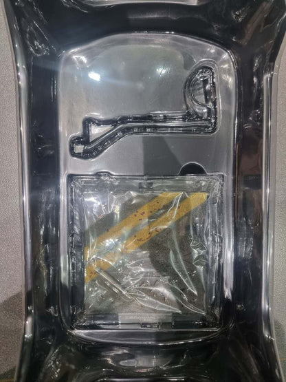PRE-LOVED - Hot Toys - MMS238 - The Terminator: T-800 Battle Damaged Version