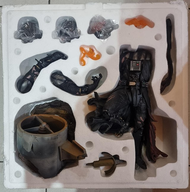 PRE-LOVED - Sideshow Collectibles - Darth Vader Mythos (Exclusive Edition)