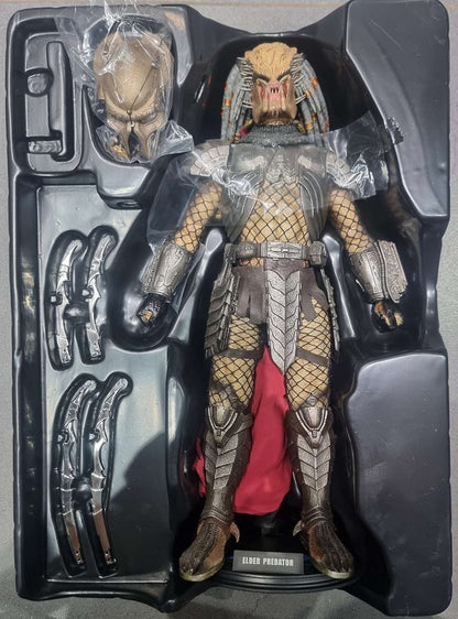 PRE-LOVED - Hot Toys - MMS325 - Alien VS Predator – Elder Predator
