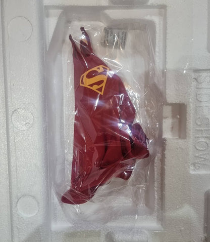 PRE-LOVED - Sideshow Collectibles - 300670 - Supergirl Premium Format