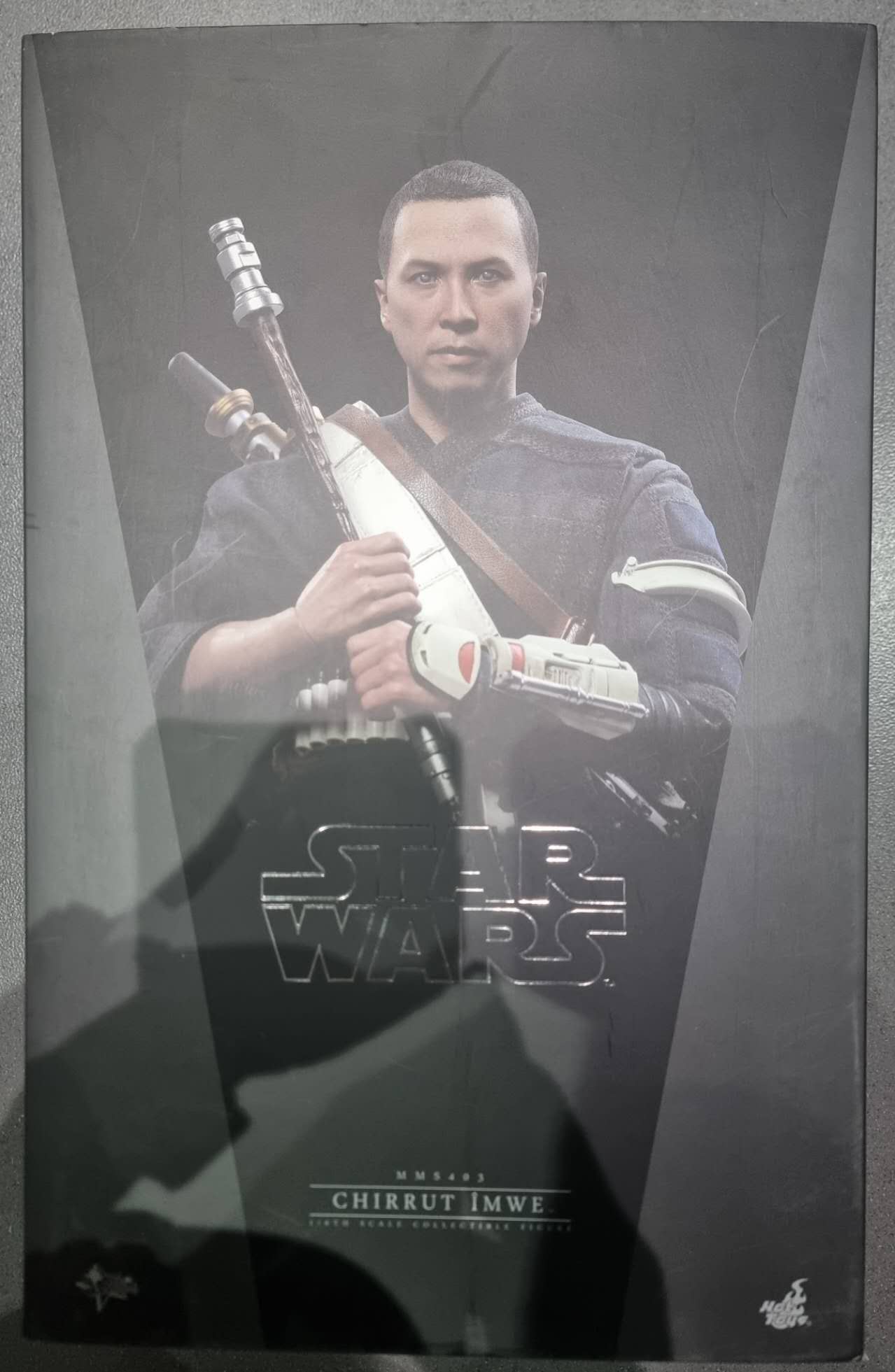PRE-LOVED - Hot Toys - MMS403 - Star Wars Rogue One: Chirrut Imwe (Deluxe Version)