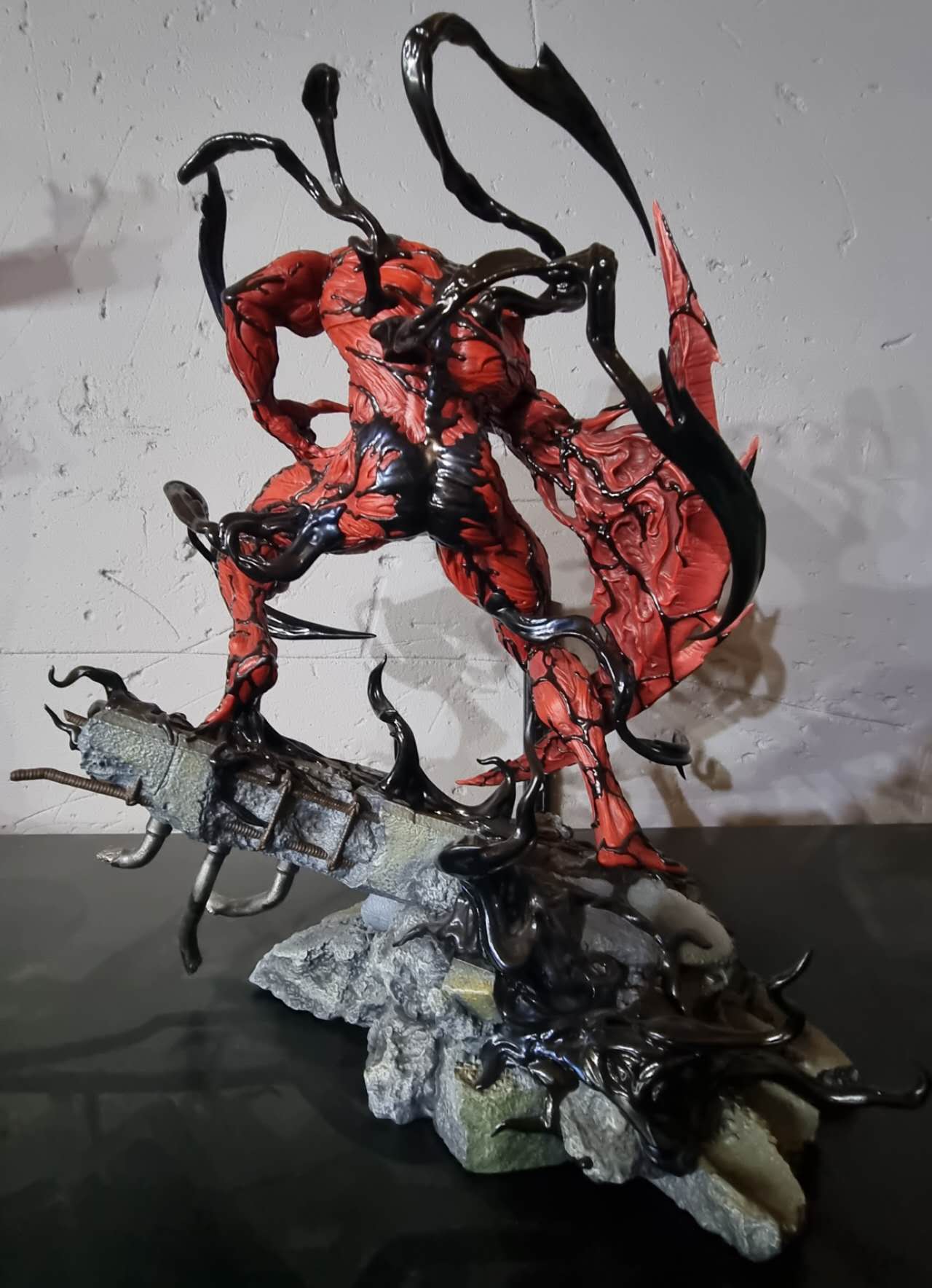 PRE-LOVED - Sideshow Collectibles - 300797 - Carnage Premium Format