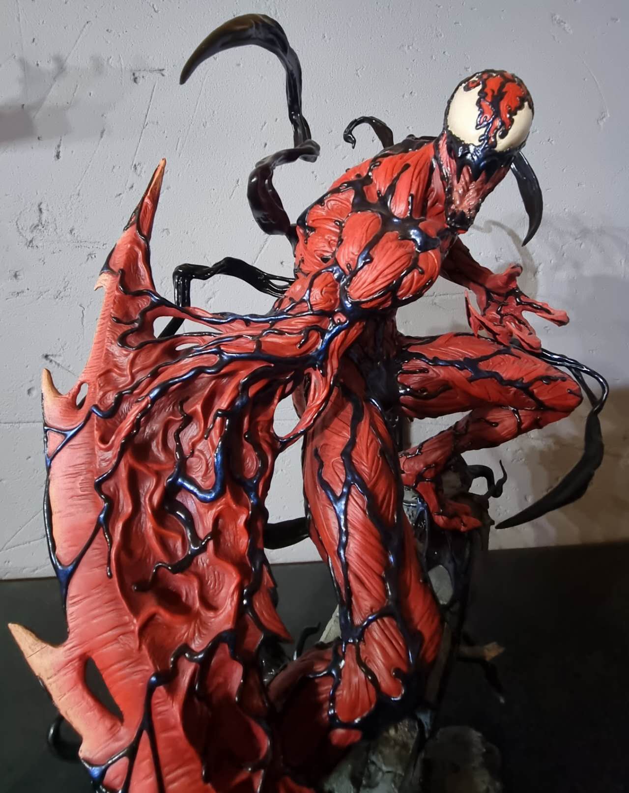PRE-LOVED - Sideshow Collectibles - 300797 - Carnage Premium Format