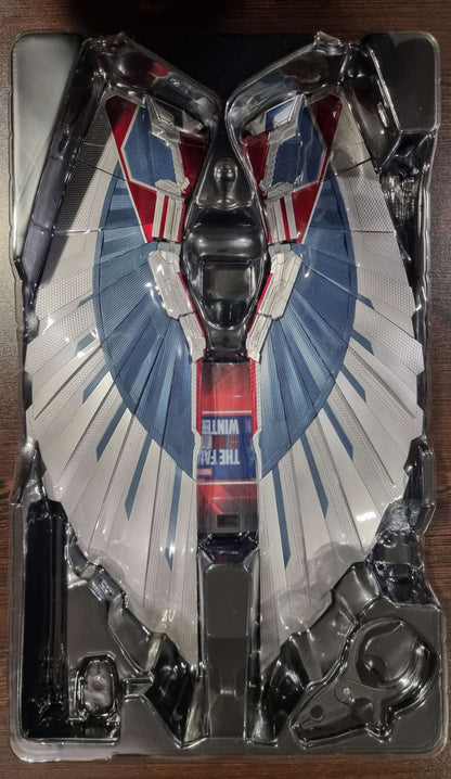 Pre-loved - Hot Toys - TMS040 - The Falcon and the Winter Soldier: Captain America - H.G.