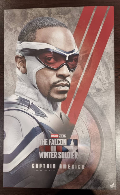 Pre-loved - Hot Toys - TMS040 - The Falcon and the Winter Soldier: Captain America - H.G.