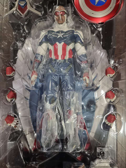 Pre-loved - Hot Toys - TMS040 - The Falcon and the Winter Soldier: Captain America - H.G.