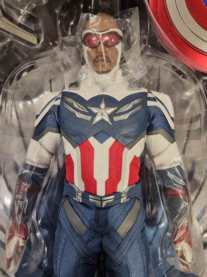 Pre-loved - Hot Toys - TMS040 - The Falcon and the Winter Soldier: Captain America - H.G.