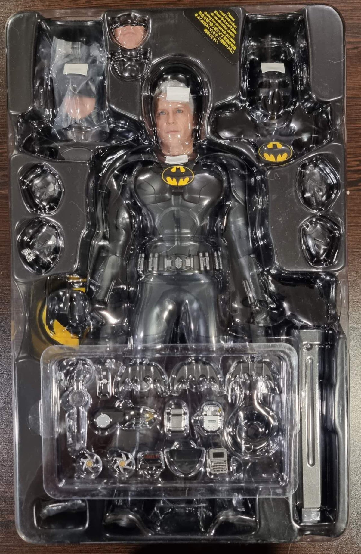 Pre-Loved - Hot Toys - MMS712 - The Flash: Batman (Modern Suit) - AJ