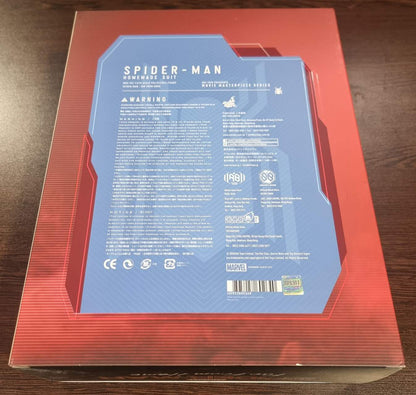 PRE-LOVED - Hot Toys - MMS552 - Spider-Man : Far From Home (Homemade Suit)