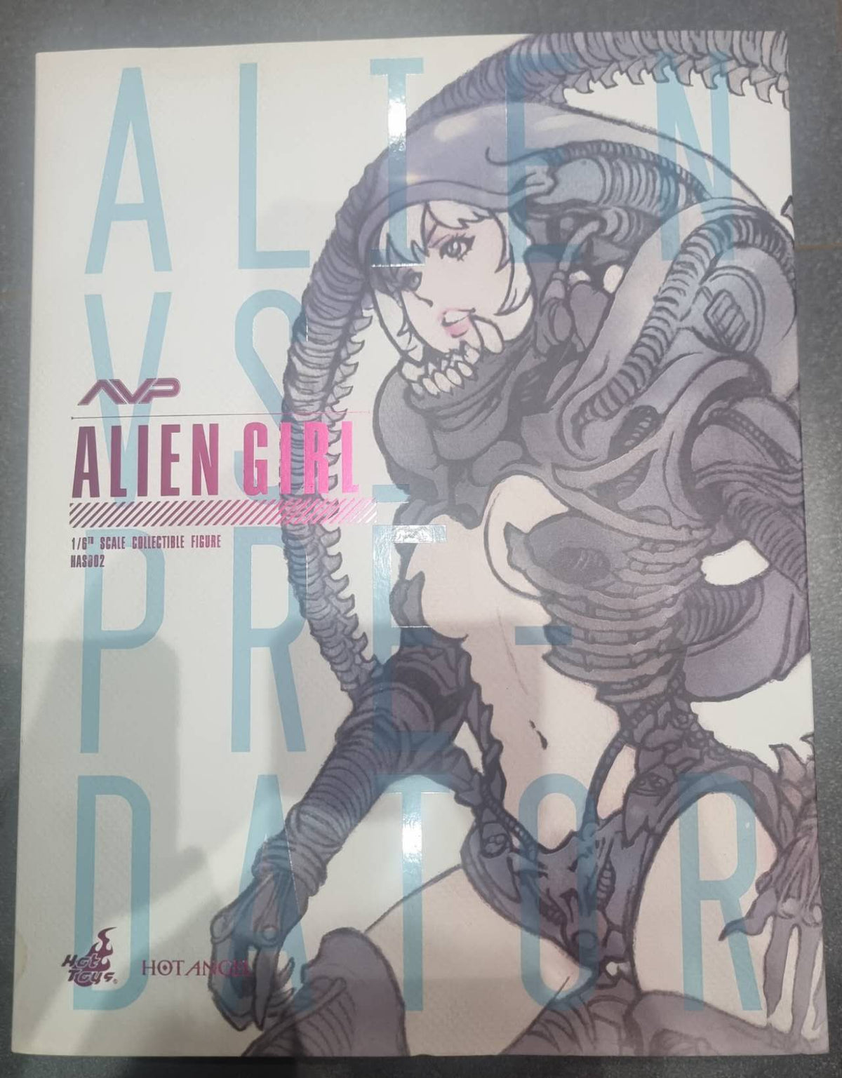 PRE-LOVED - Hot Toys - HAS002 - Alien Girl
