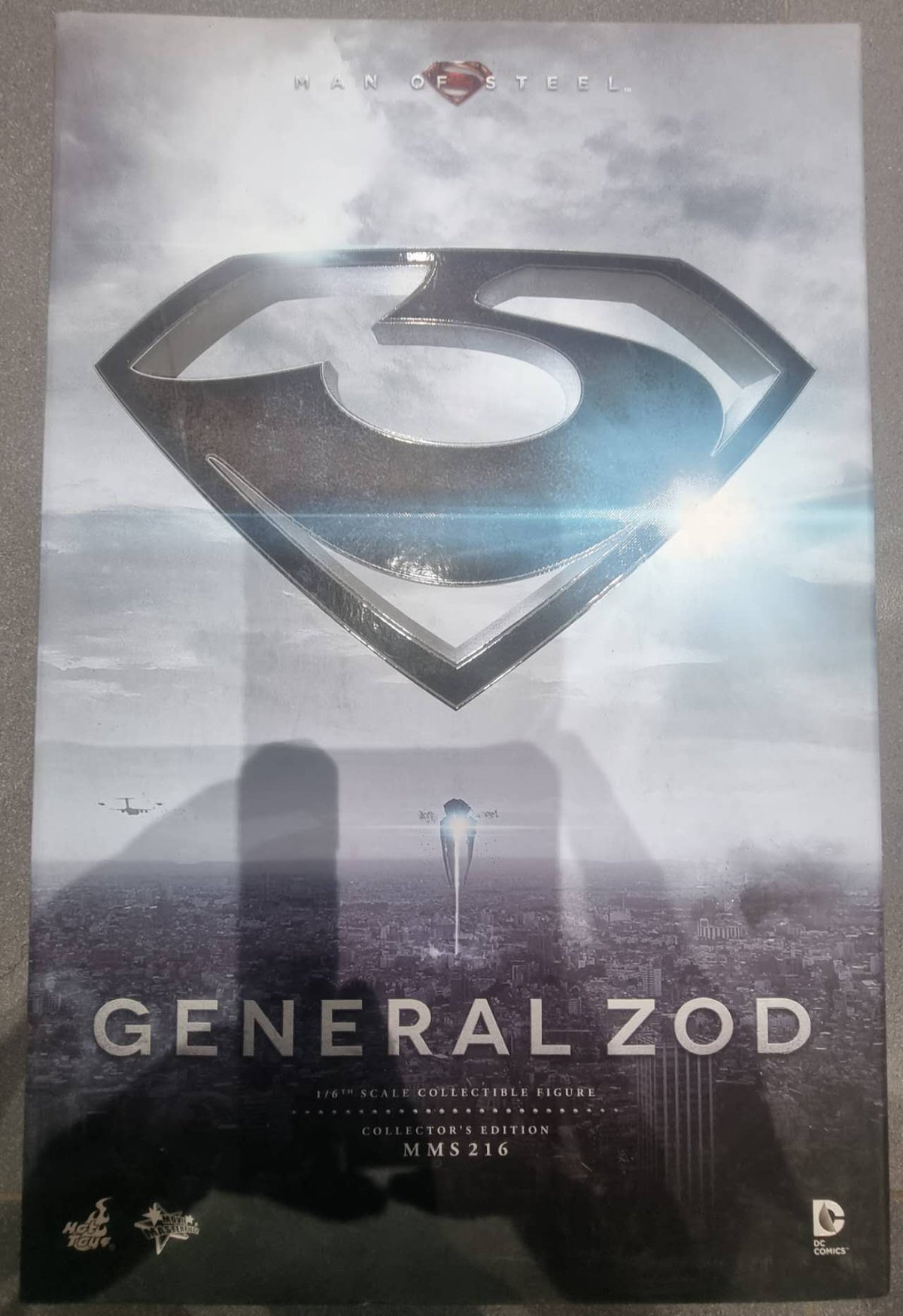 PRE-LOVED - Hot Toys - MMS216 - General Zod
