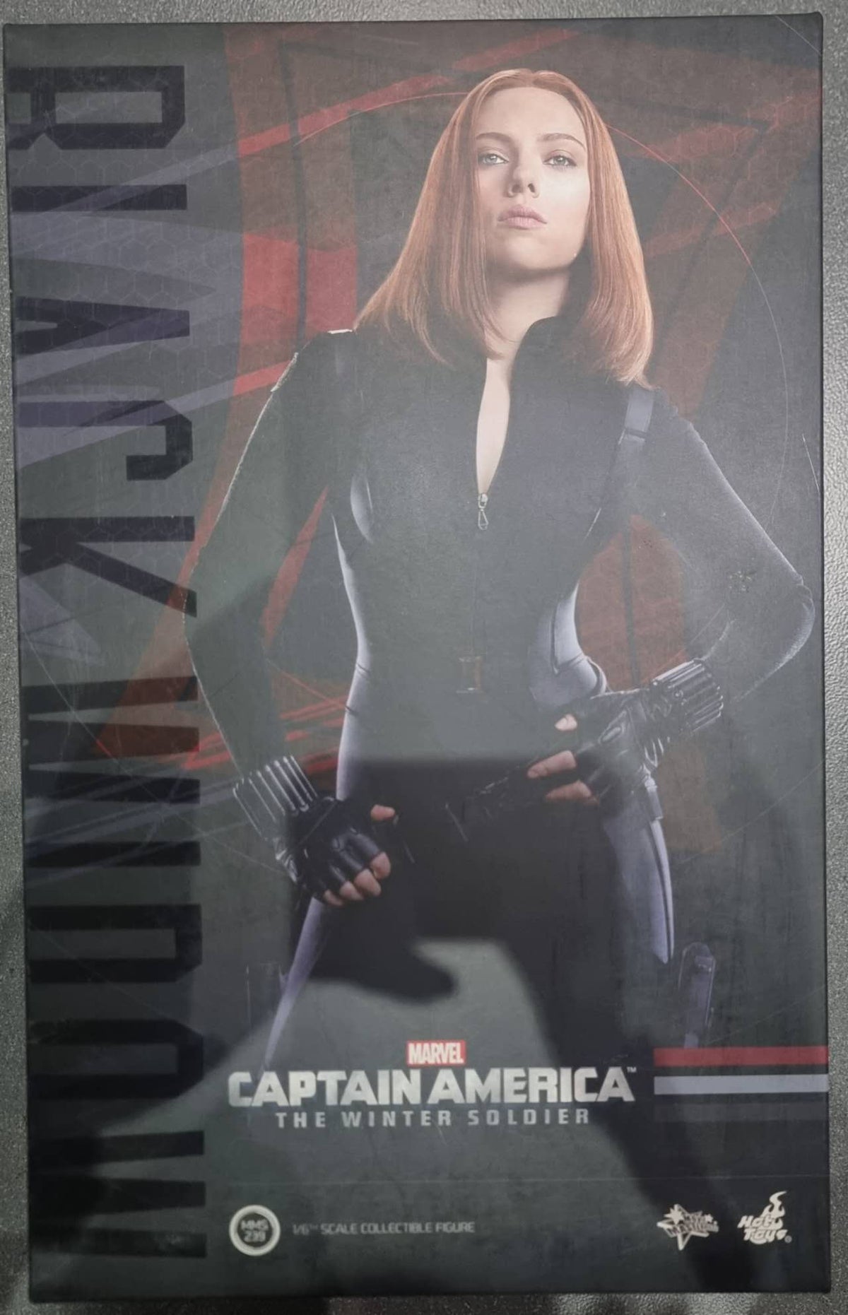 PRE-LOVED - Hot Toys - MMS239 - Black Widow (Winter Soldier)