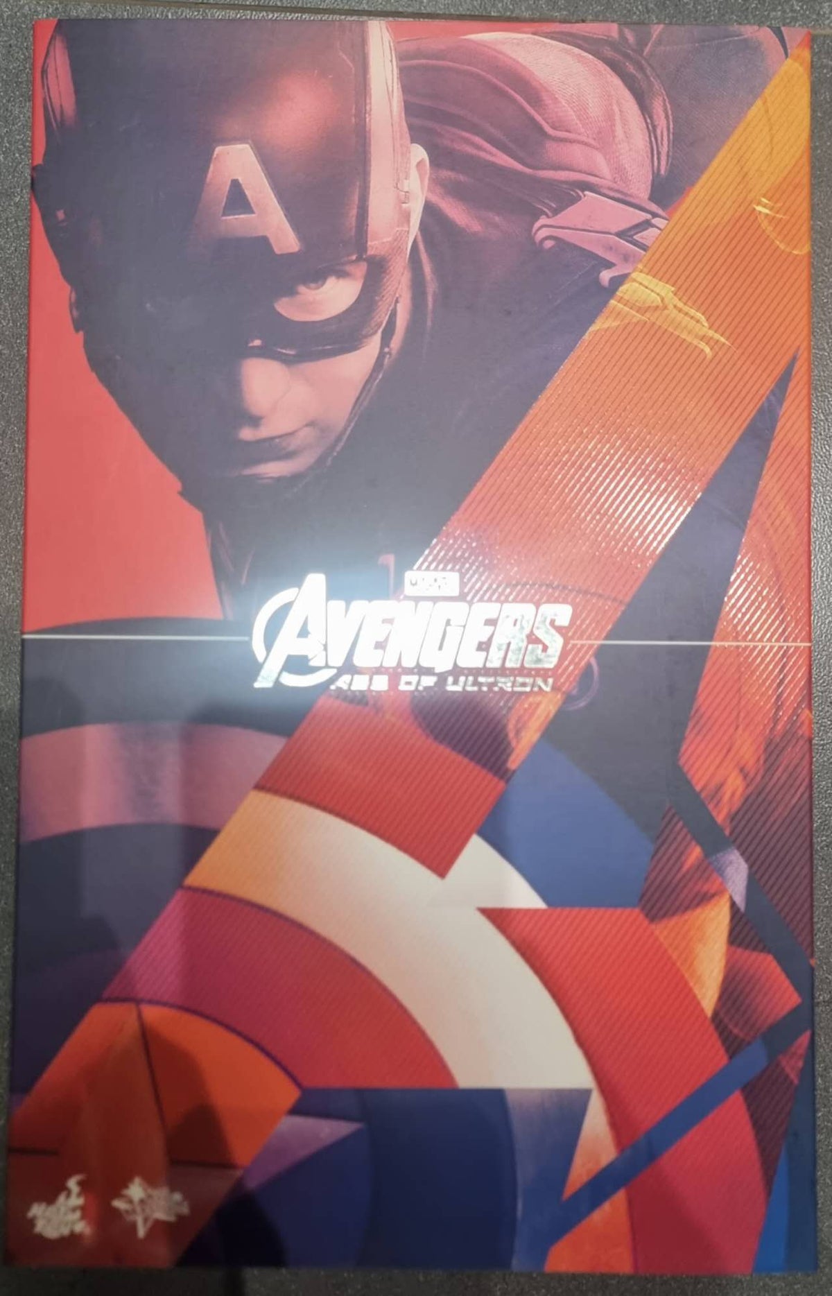 PRE-LOVED - Hot Toys - MMS281 - Captain America (Age of Ultron)