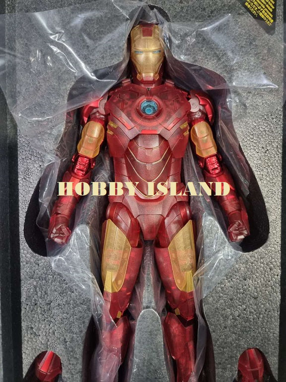 PRE-LOVED - Hot Toys EXCLUSIVE - MMS568 - Iron Man 2 – Mark IV Holographic Version