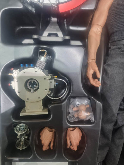 PRE-LOVED - Hot Toys - MMS273 - Iron Man 2: Tony Stark w/ Arc Reactor Creation Accessories Set