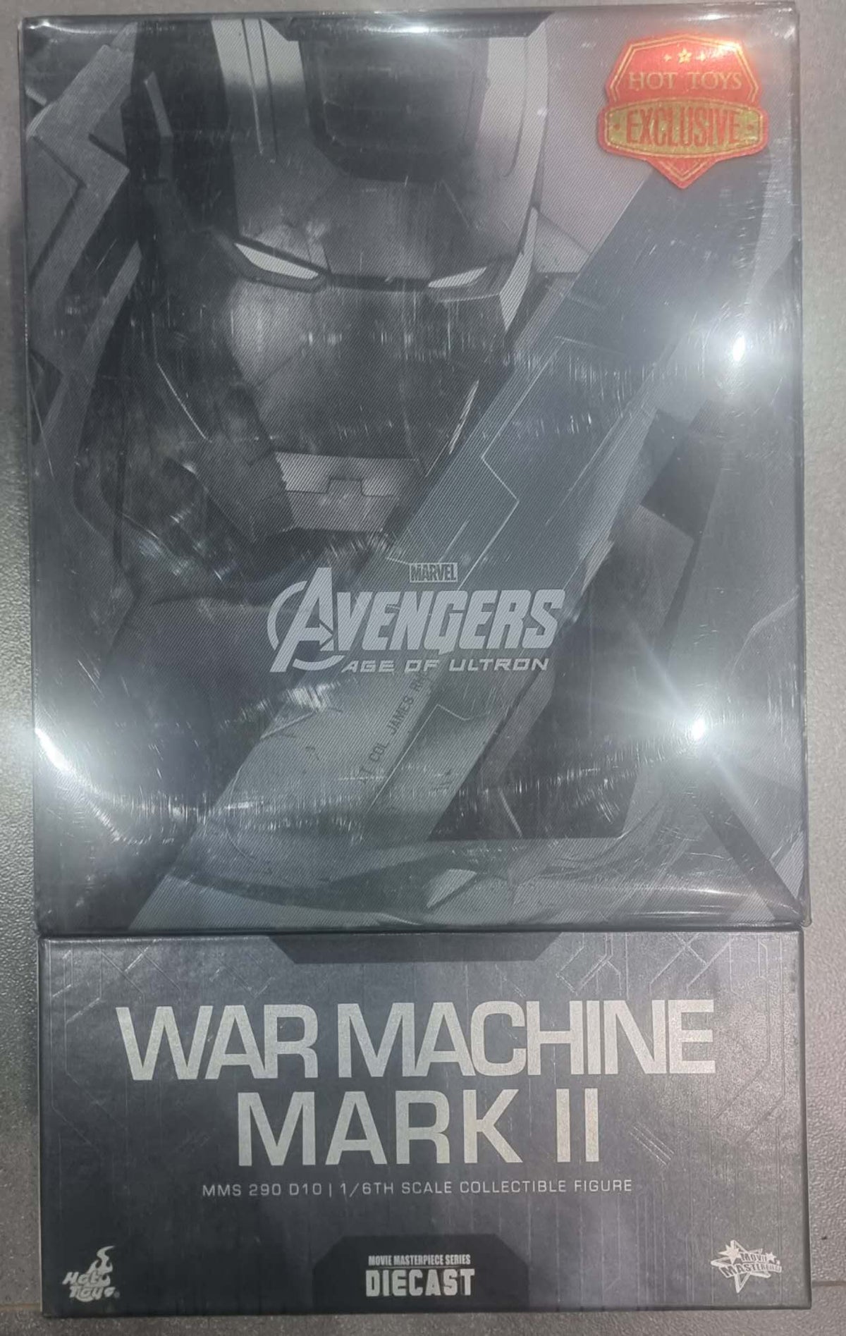 PRE-LOVED - Hot Toys - MMS290D10 - Avengers : Age of Ultron – War Machine Mark II