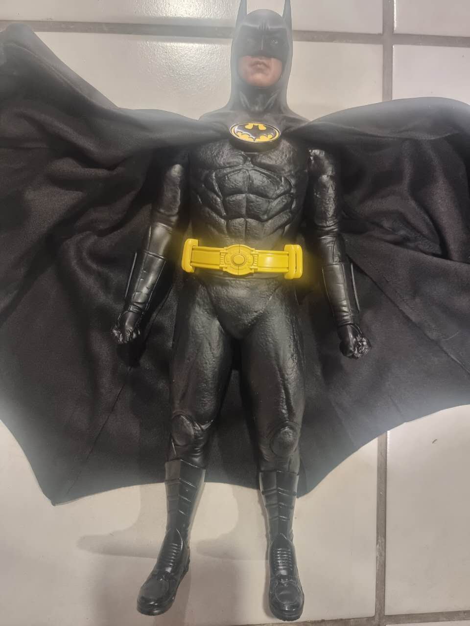 PRE-LOVED - Hot Toys - MMS692 - Batman 1989: Batman